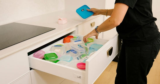 The Difference Between Organising and Decluttering